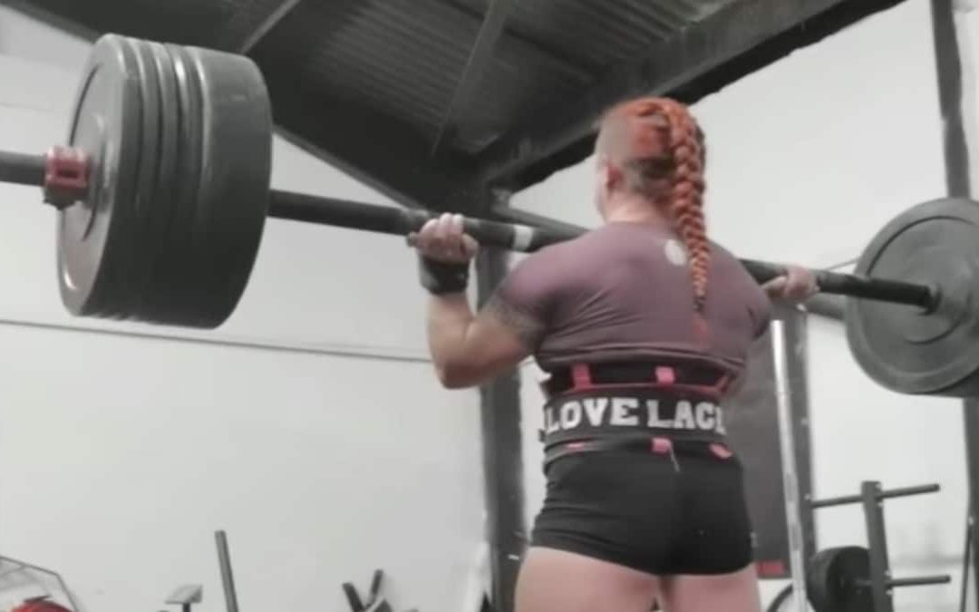 Watch Rhianon Lovelace Axle Press 7.5 Kilograms More Than the Current Lightweight World Record – Breaking Muscle