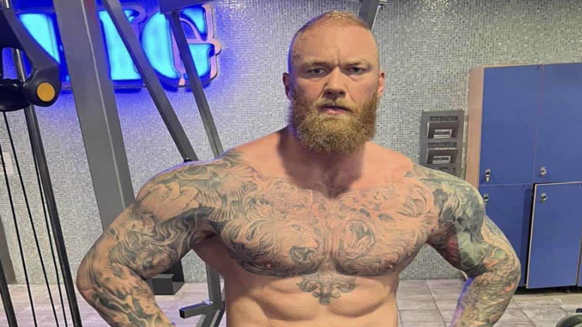 hafthor-bjornsson-looks-ripped-after-a-back-and-abs-workout