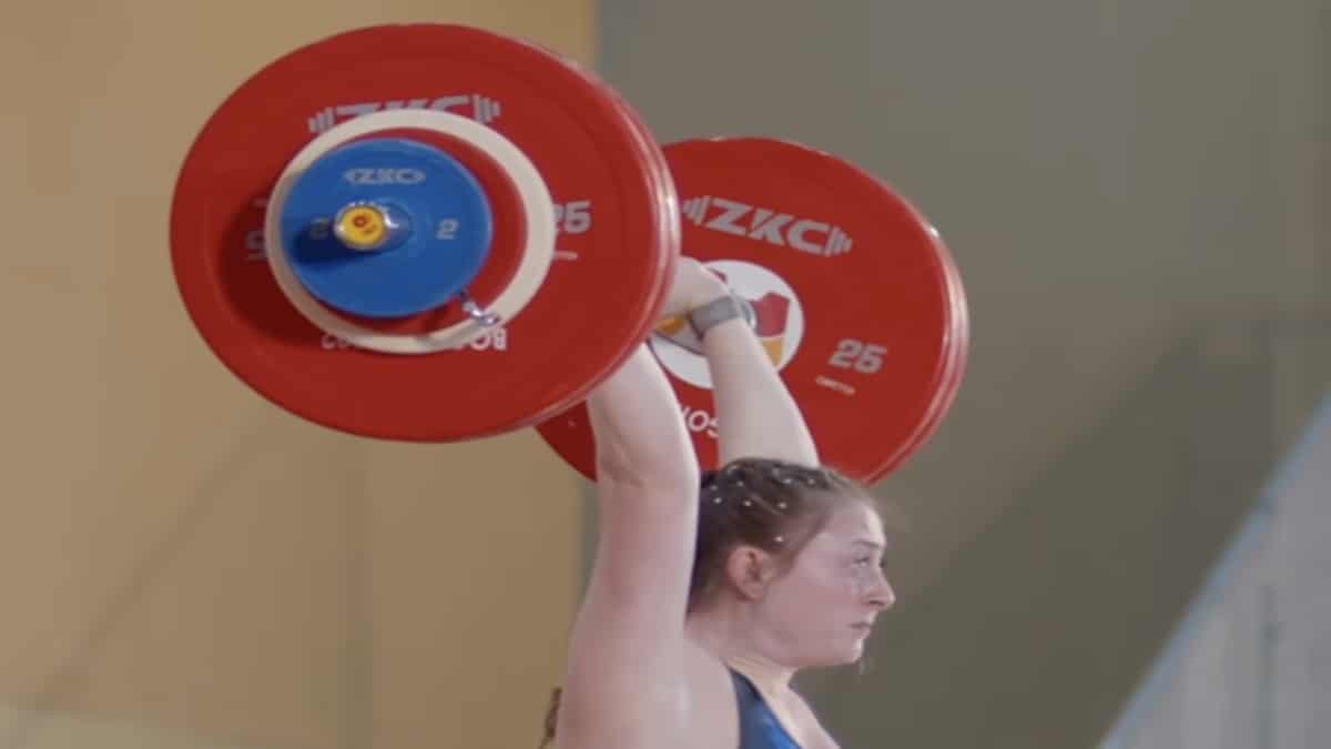 american-weightlifter-olivia-reeves-(71kg)-scores-139-kilogram-clean-&-jerk-for-senior-worlds-bronze-medal-–-breaking-muscle