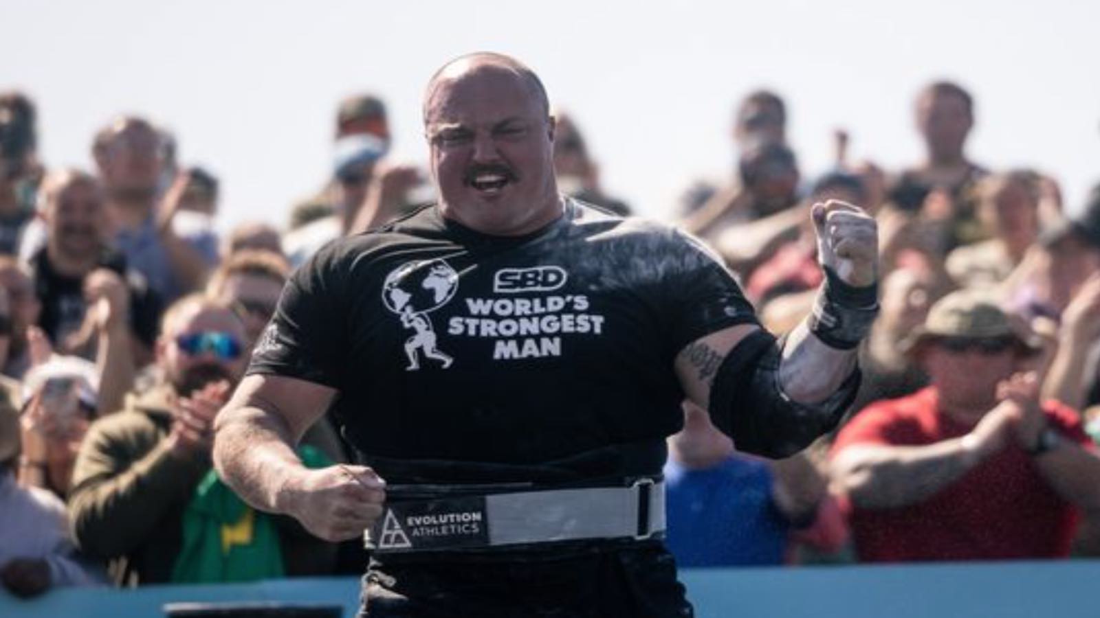 mitchell-hooper-wins-2023-world's-strongest-man-–-breaking-muscle
