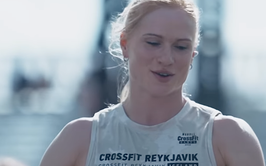 how-annie-thorisdottir-overcomes-doubt-to-return-to-individual-crossfit-competition-–-breaking-muscle