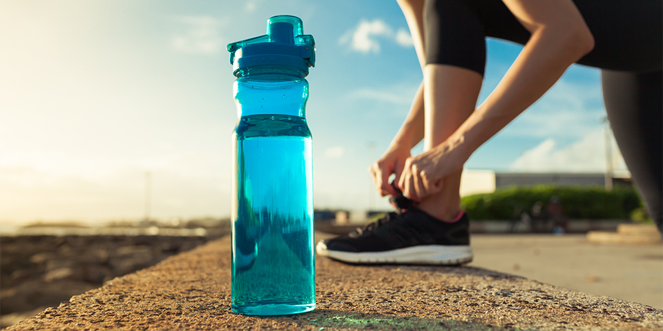 10-best-water-bottles-for-staying-hydrated-on-the-go