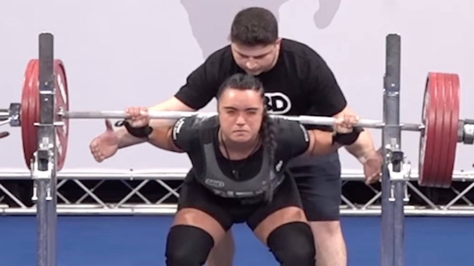 karlina-tongotea-(76kg)-sets-squat-world-record-of-2255-kilograms-(497.1-pounds),-wins-ipf-world-title-–-breaking-muscle