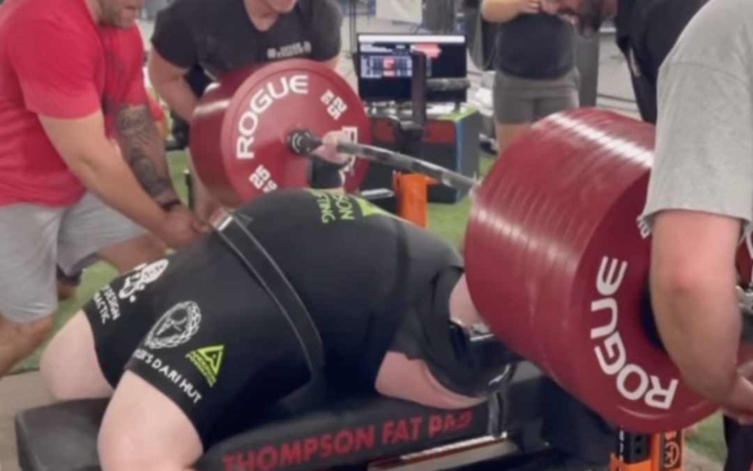 jimmy-kolb-breaks-all-time-world-record-with-635.4-kilogram-(1,401-pound)-bench-press-—-heaviest-lift-in-powerlifting-history-–-breaking-muscle