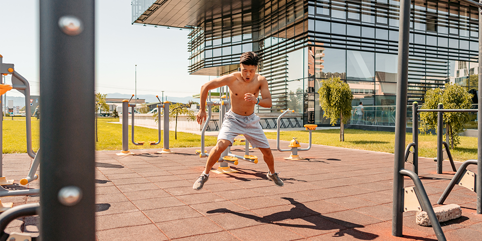 suns-out,-guns-out:-the-6-coolest-outdoor-gyms-around-the-world
